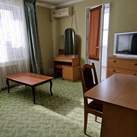 Victoria Hotel Aktau  Bagian luar foto