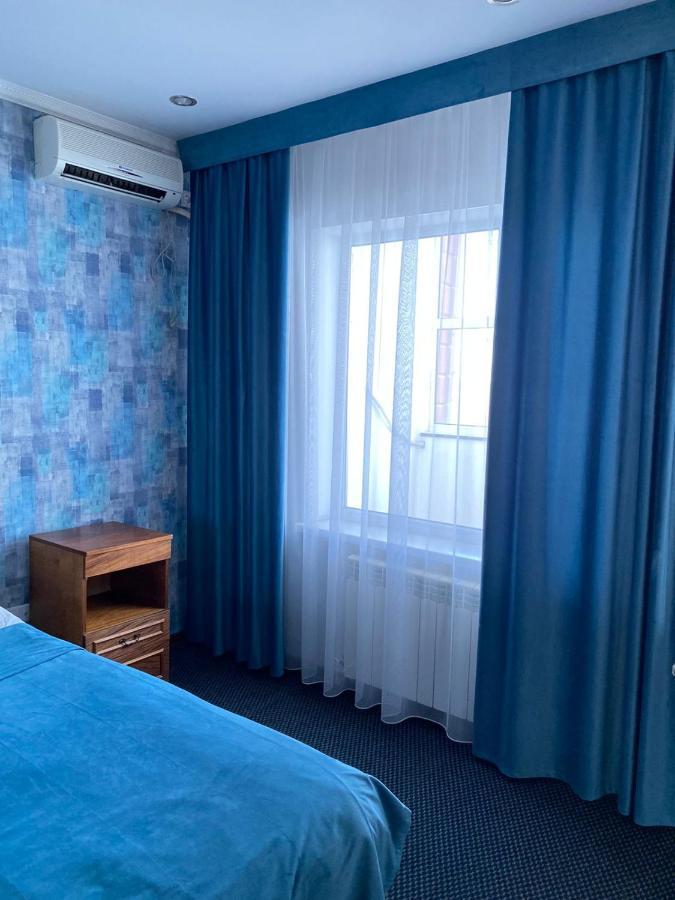 Victoria Hotel Aktau  Bagian luar foto