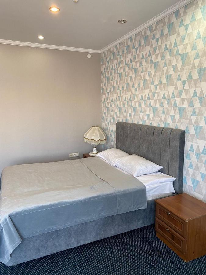Victoria Hotel Aktau  Bagian luar foto