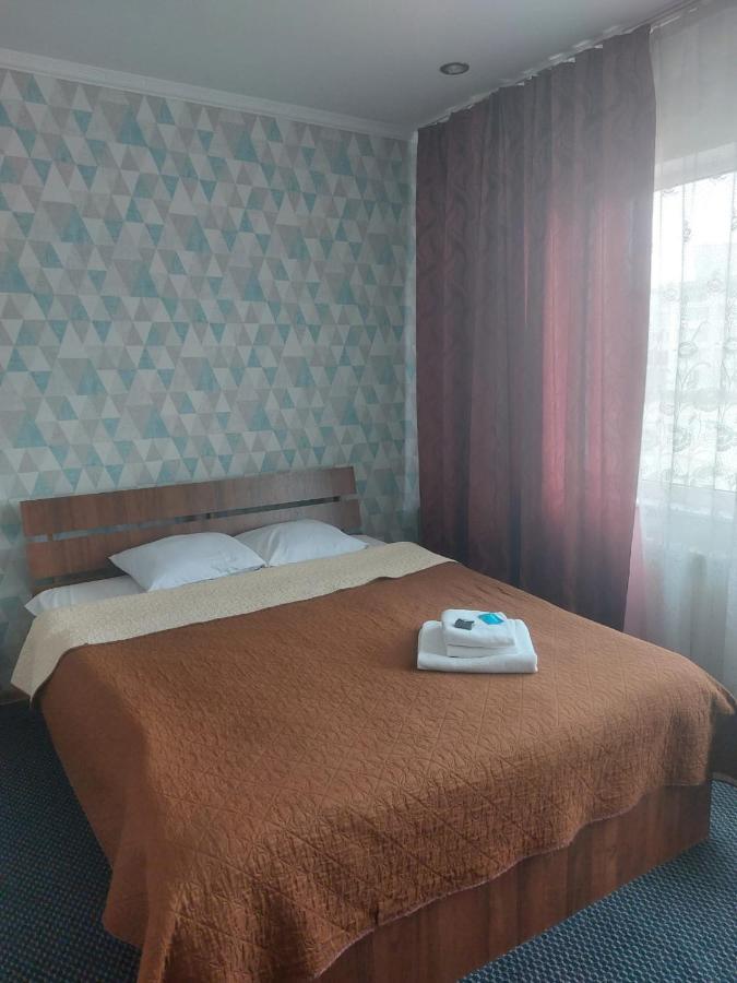 Victoria Hotel Aktau  Bagian luar foto