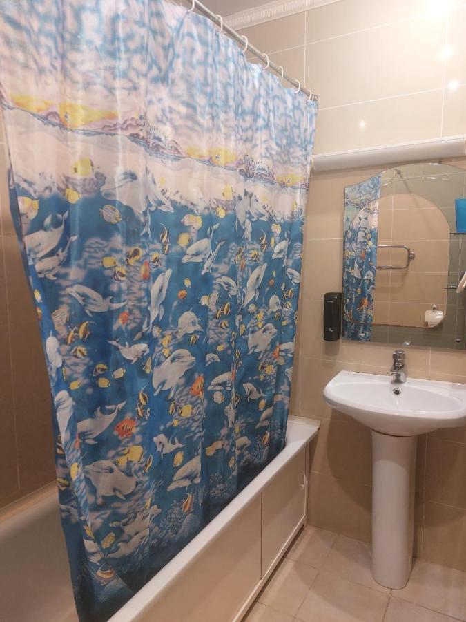 Victoria Hotel Aktau  Bagian luar foto