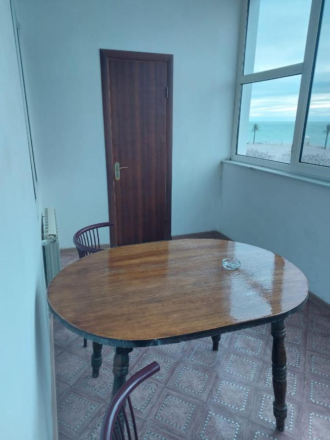 Victoria Hotel Aktau  Bagian luar foto