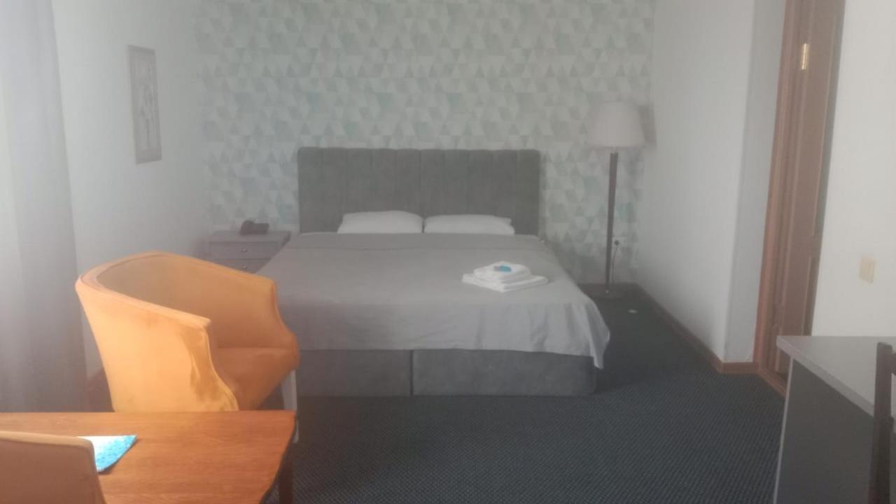 Victoria Hotel Aktau  Bagian luar foto