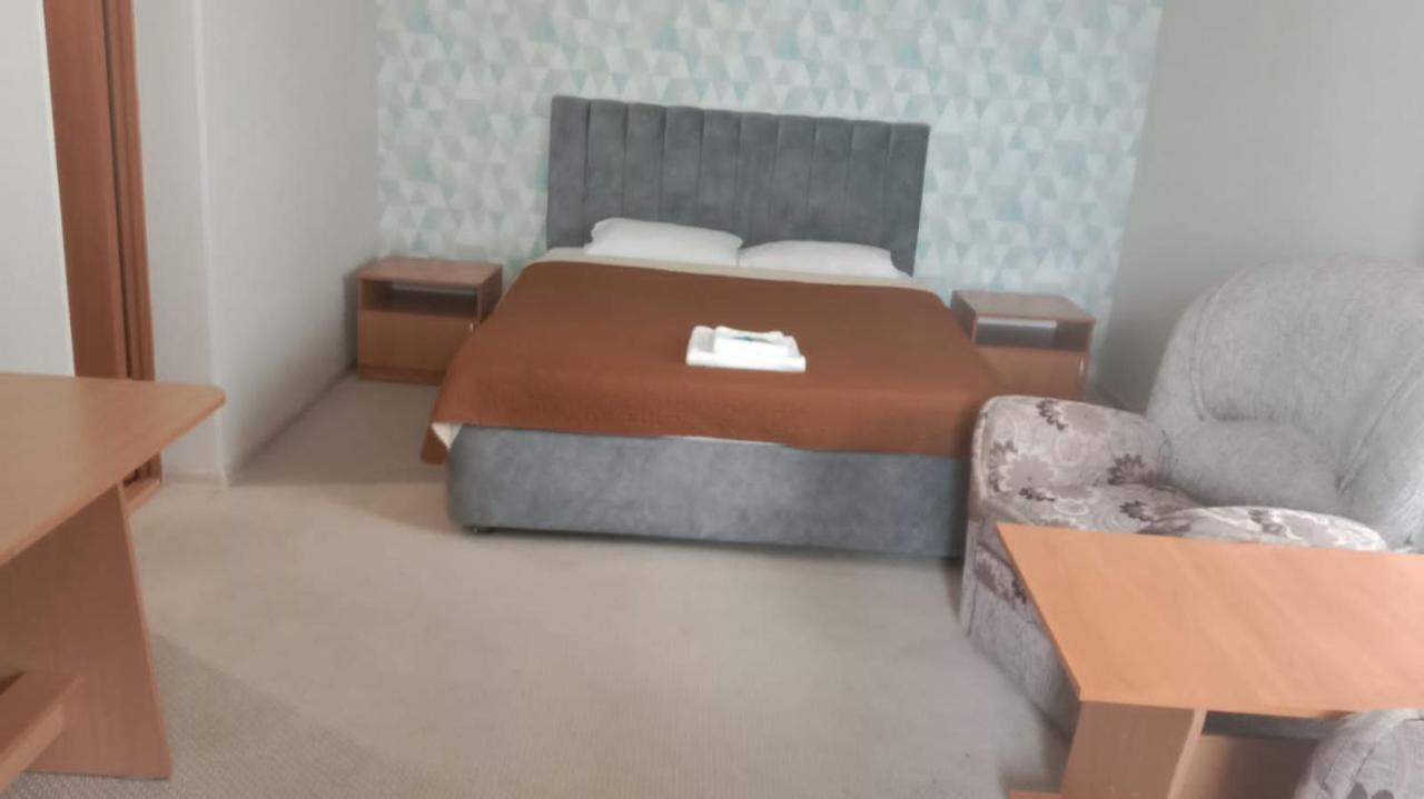 Victoria Hotel Aktau  Bagian luar foto