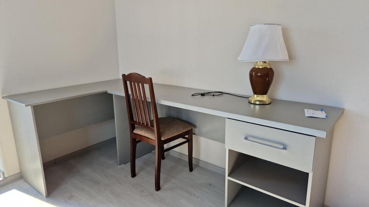 Victoria Hotel Aktau  Bagian luar foto