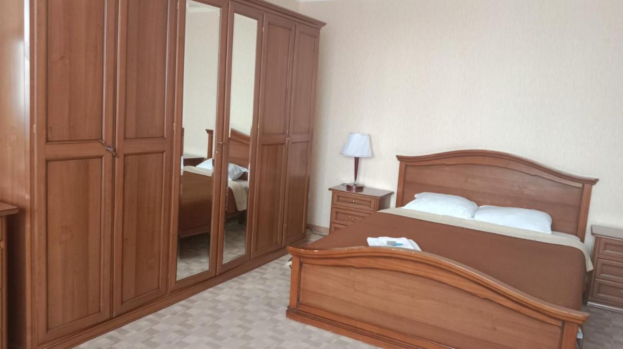 Victoria Hotel Aktau  Bagian luar foto